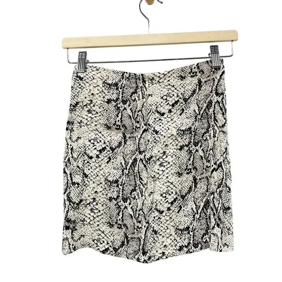 Reformation Margot Snake Print Crepe Mini Skirt - Picture 4 of 7